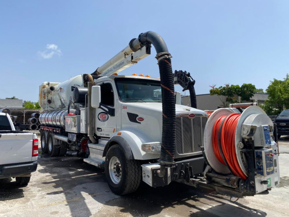 2019 Peterbilt 567 Vactor 2115P-16 Sewer Cleaner Hydro-Excavation Truck