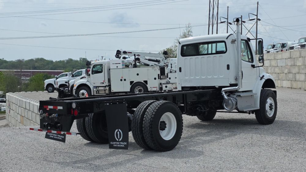 2020 Freightliner M2106 4x4 Cab & Chassis