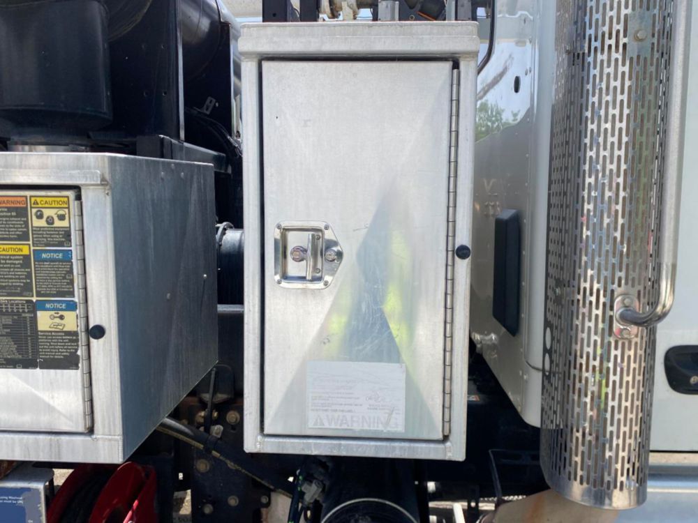 2019 Peterbilt 567 Vactor 2115P-16 Sewer Cleaner Hydro-Excavation Truck