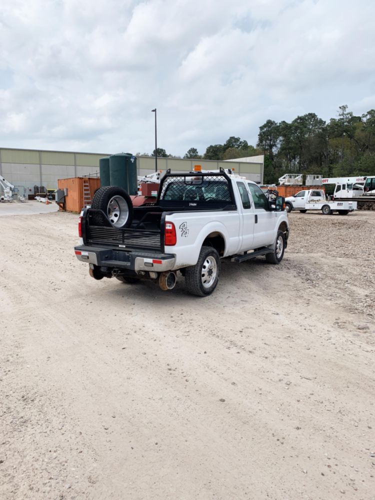 2015 Ford F350 4x4 Hi-Rail Pickup Truck