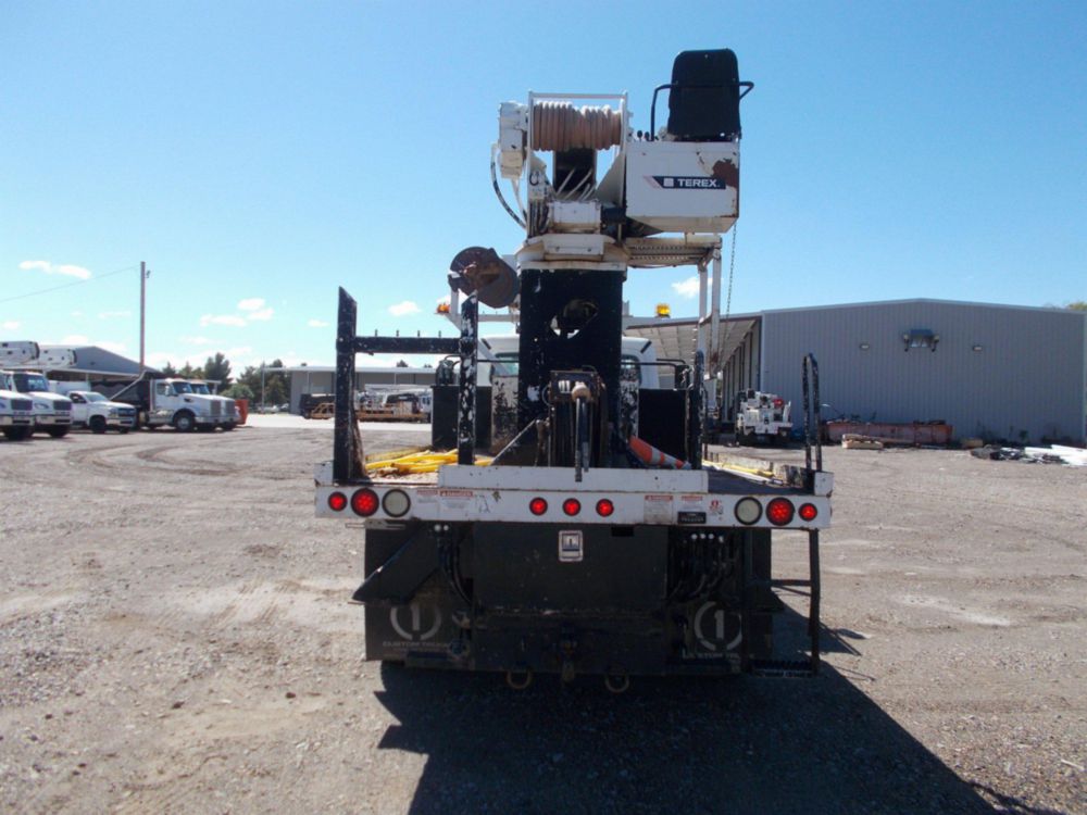 2015 Freightliner M2 4x2 Terex Commander 4047 Digger Derrick Truck