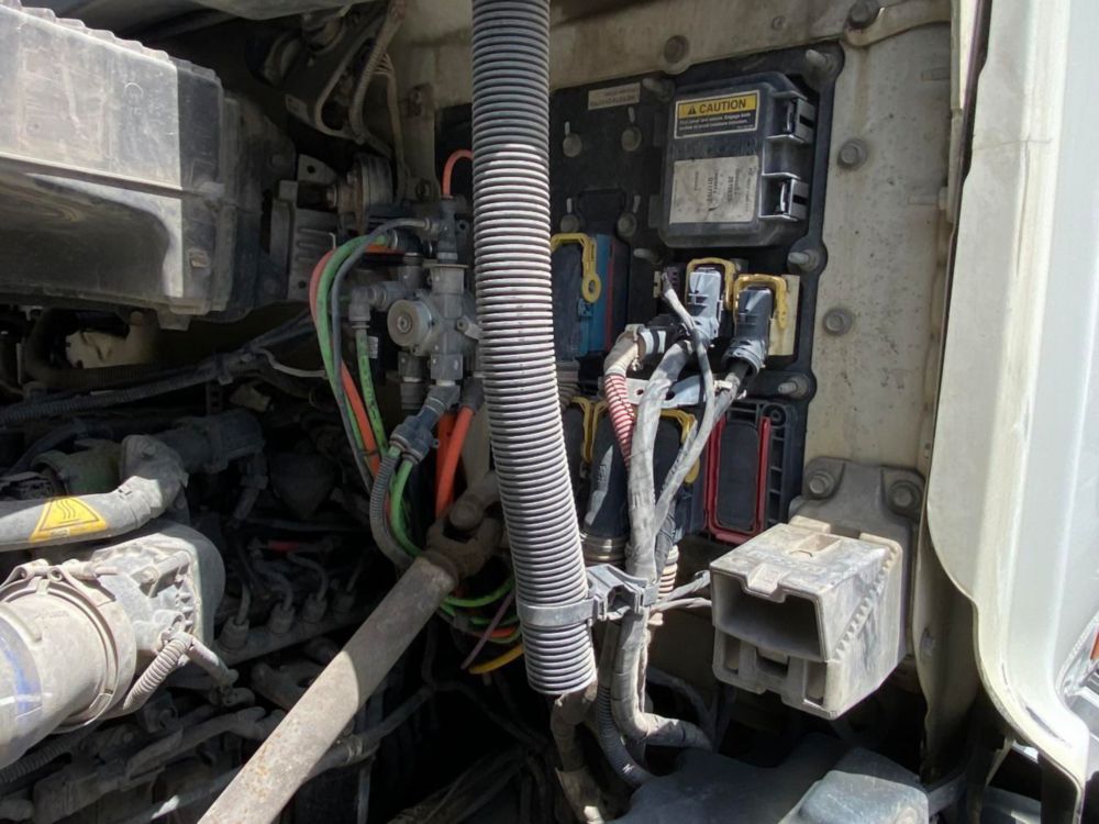 2019 Peterbilt 567 Vactor 2115P-16 Sewer Cleaner Hydro-Excavation Truck