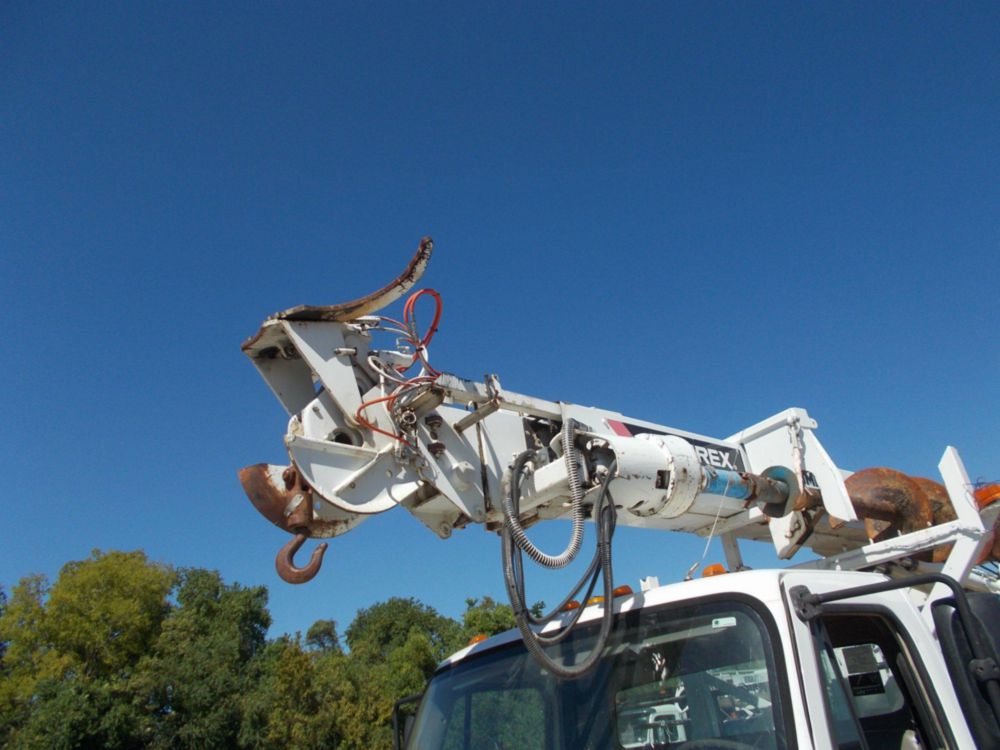 2015 Freightliner M2 4x2 Terex Commander 4047 Digger Derrick Truck