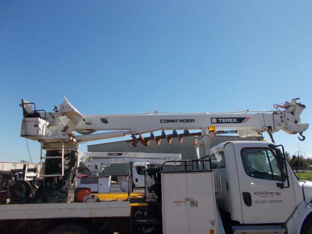 2015 Freightliner M2 4x2 Terex Commander 4047 Digger Derrick Truck