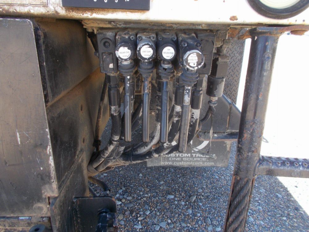 2015 Freightliner M2 4x2 Terex Commander 4047 Digger Derrick Truck