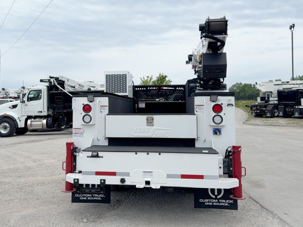 2025 Ford F550 4x4 Load King Voyager 1 Service Truck w/ Stinger Crane
