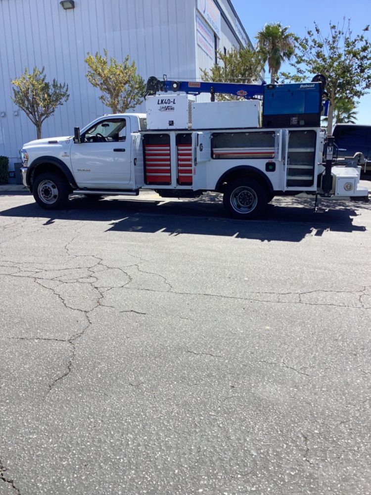 2019 RAM 5500 4x4 Load King VOYAGER 1 Service Truck With Crane