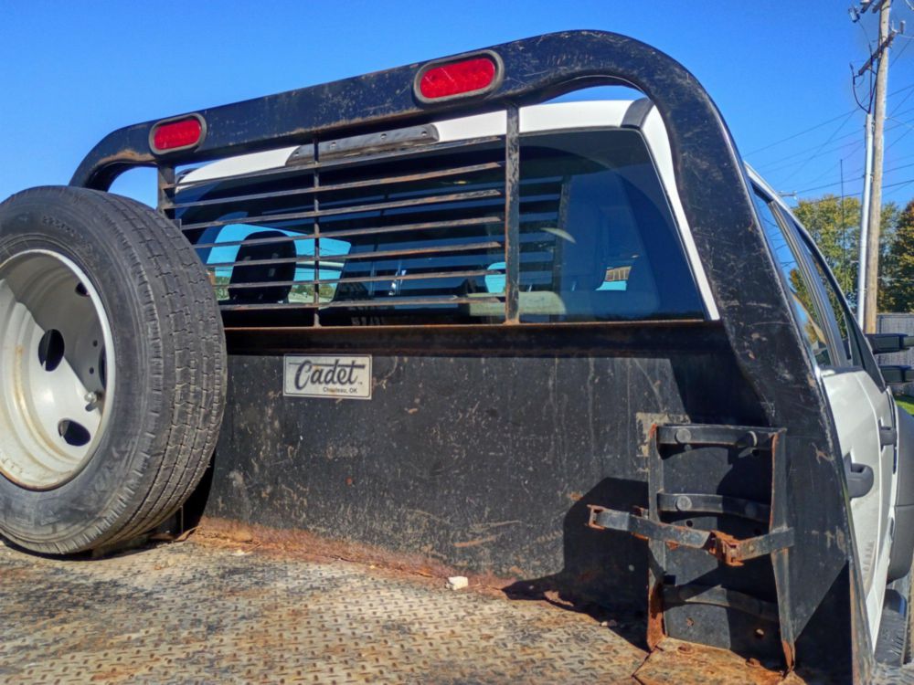 2018 Ford F-550 4x4 Crew Cab Flatbed Truck