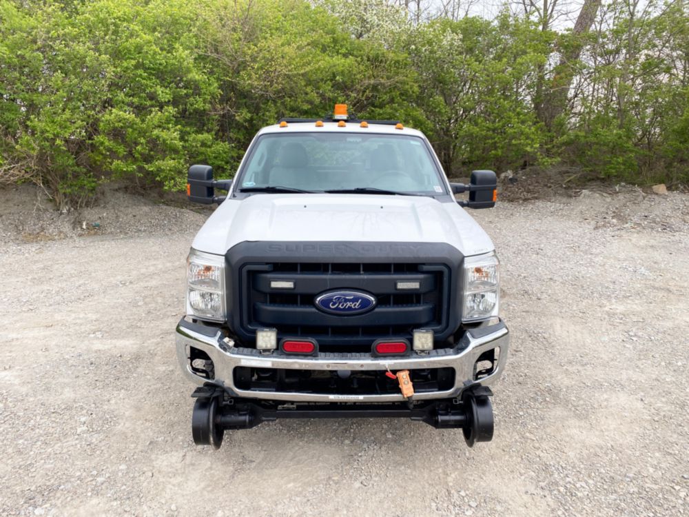 2016 Ford F-350 4x4 Hi-Rail Pickup