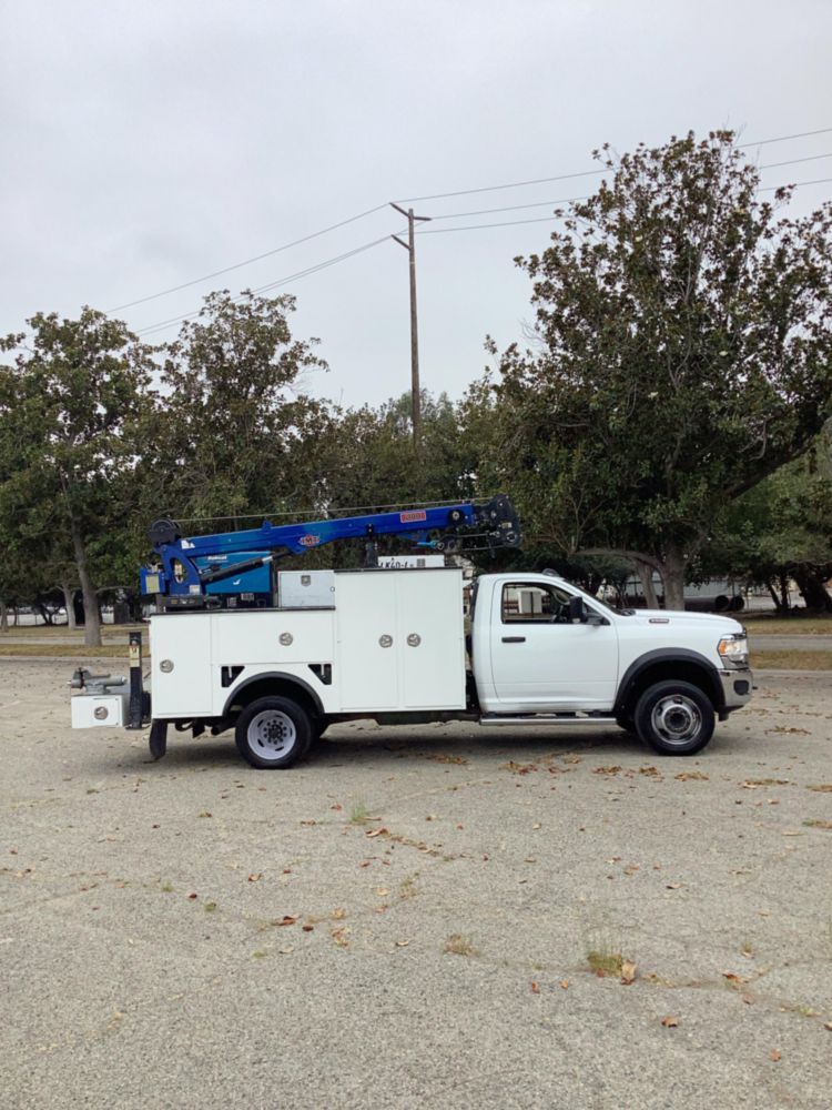 2019 RAM 5500 4x4 Load King VOYAGER 1 Service Truck With Crane