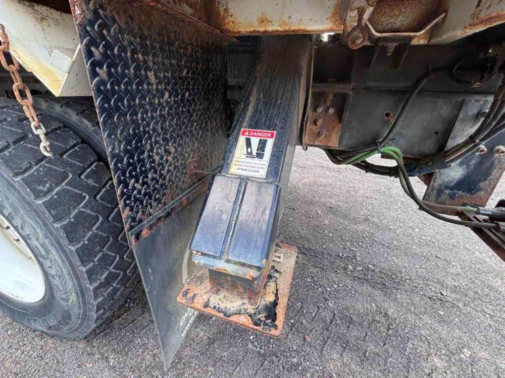 2019 Int'l 7300 4x4 Terex Commander 4047 Digger Derrick Truck