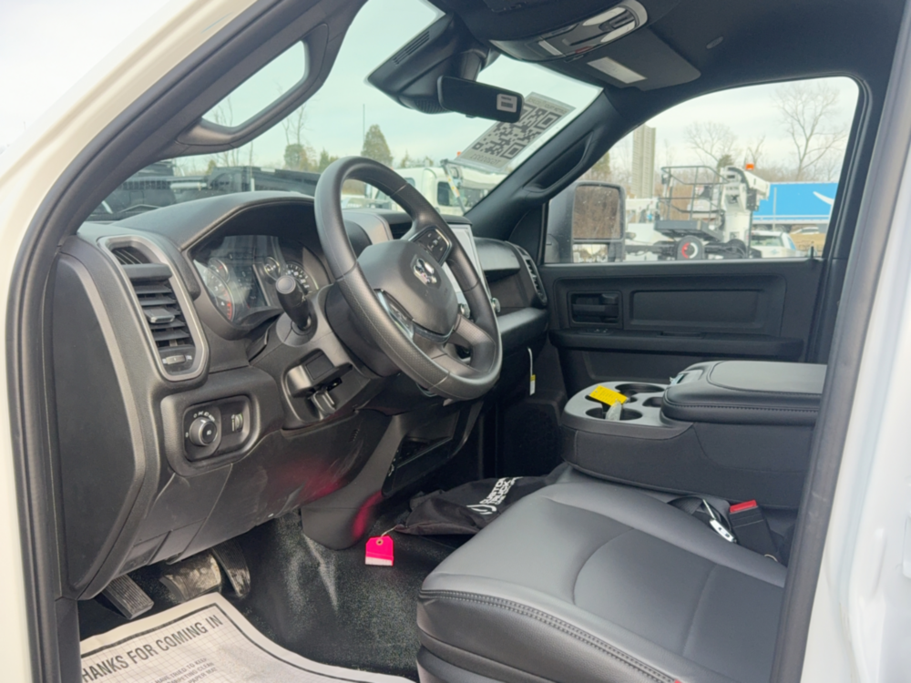 2026 RAM 5500 4x4 Service Truck