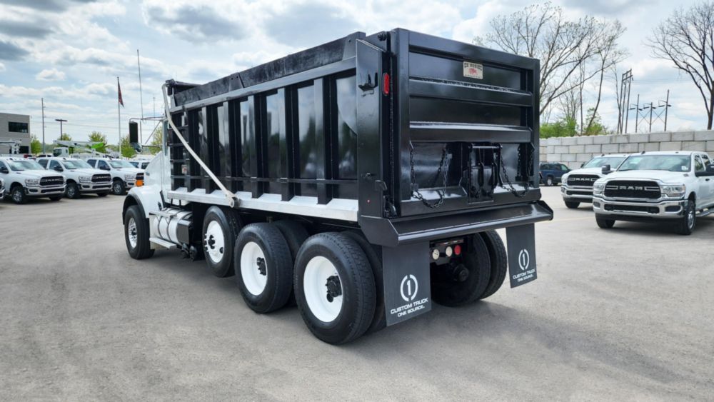 2019 Kenworth T800 8x4 Ox Bodies 17 Ft. Dump Truck