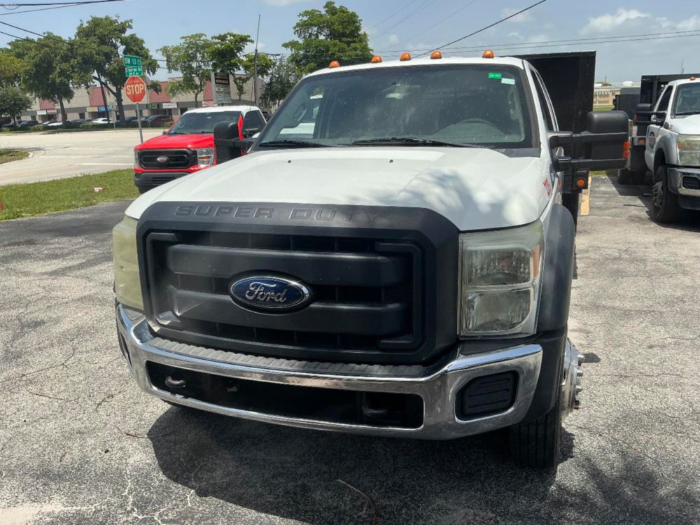 2012 Ford F-450 Crew Cab Flatbed Truck