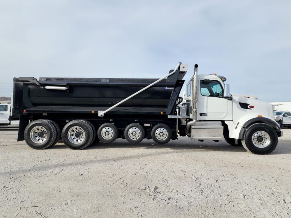 Quint Axle 18 cu yd Rear Dump Truck