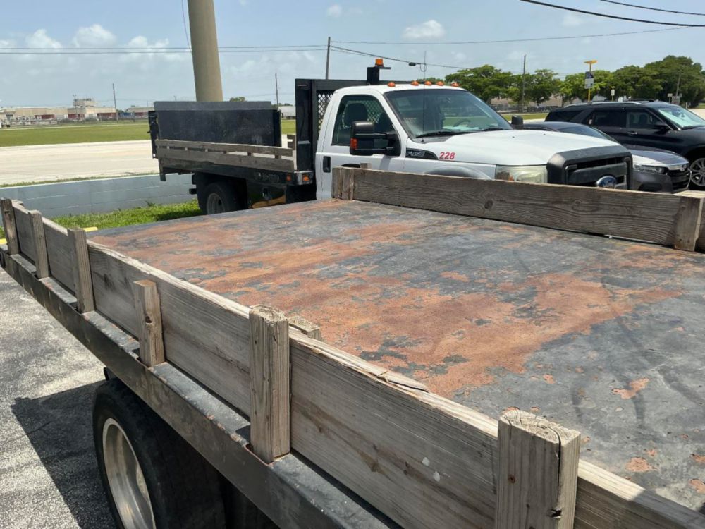 2012 Ford F-450 Crew Cab Flatbed Truck