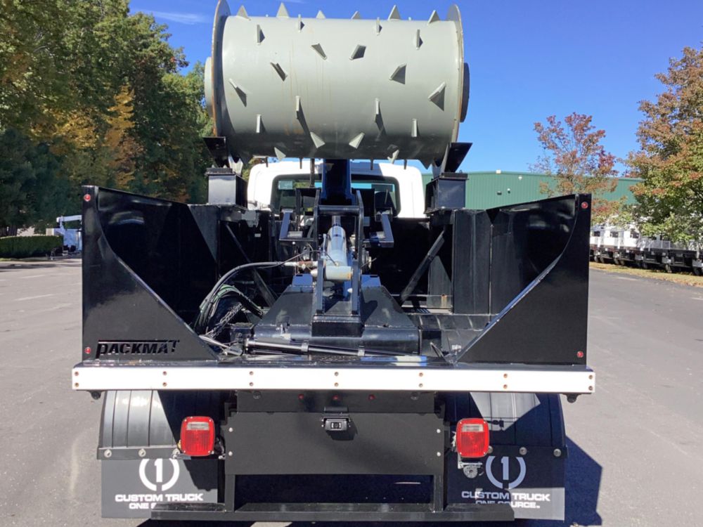 2025 International MV607 4x2 PACKMAT PK608 Rear Loader Truck