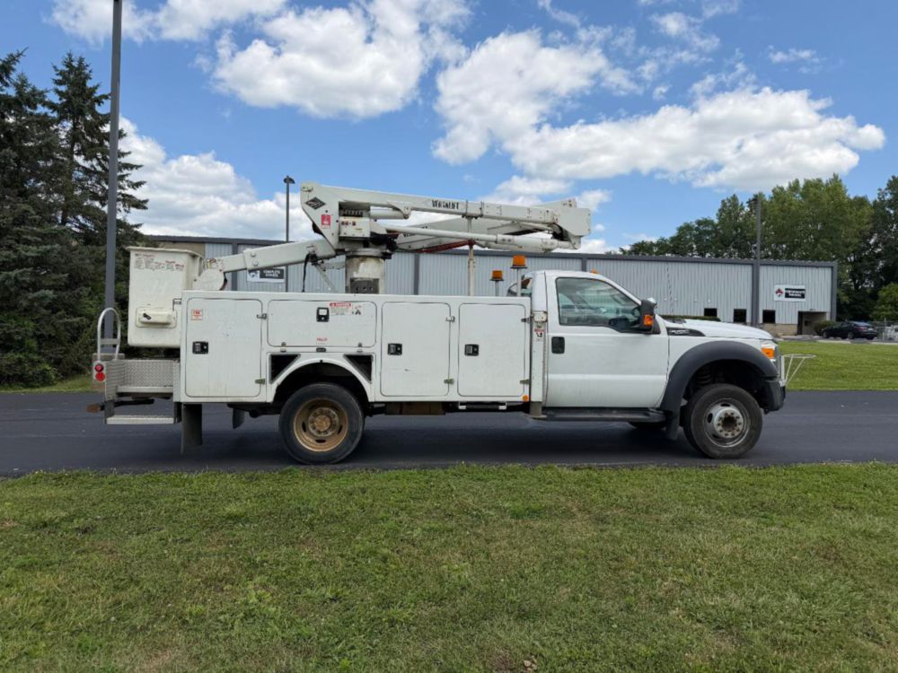 2016 Ford F-550 Versalift Bucket Truck