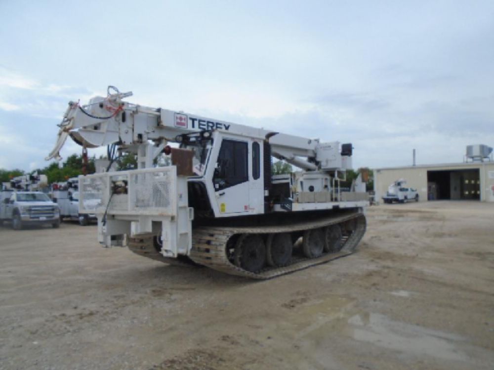  2011 Prinoth GT3000 2012 Terex General 65 Track Digger Derrick