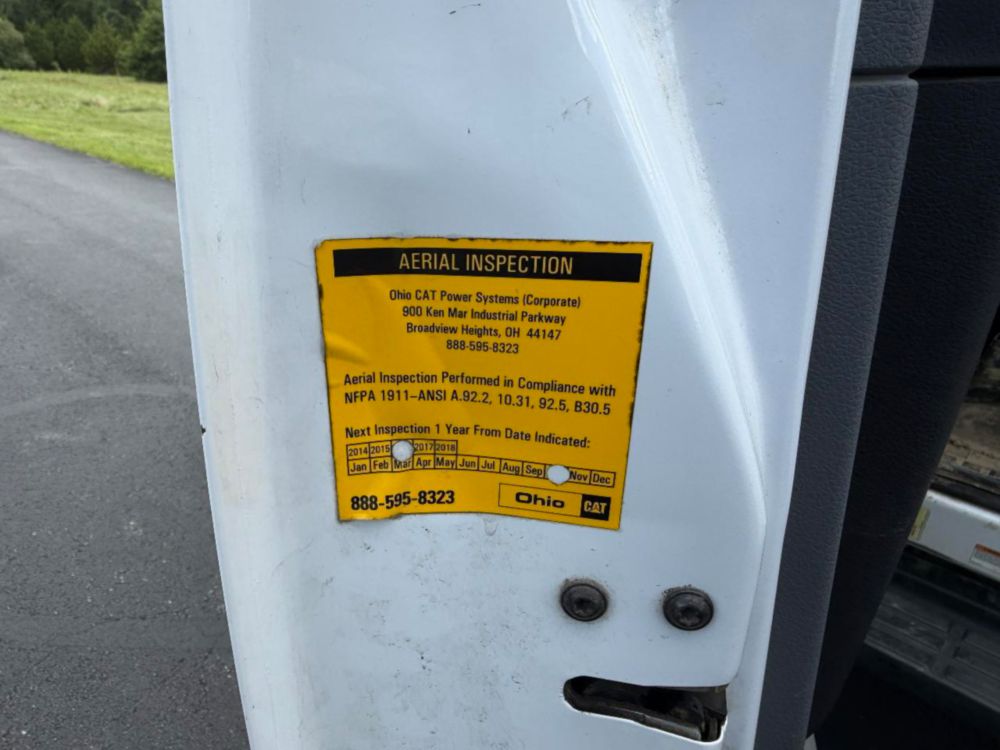 2016 Ford F-550 Versalift Bucket Truck