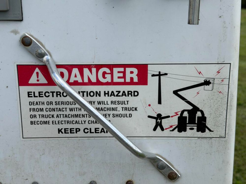 2016 Ford F-550 Versalift Bucket Truck
