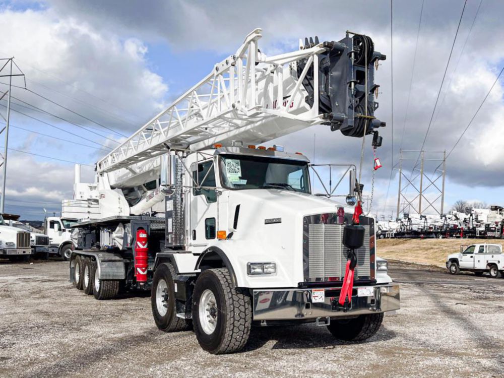 2027 Kenworth T800 10x6 Load King Stinger 60-150 Boom Truck