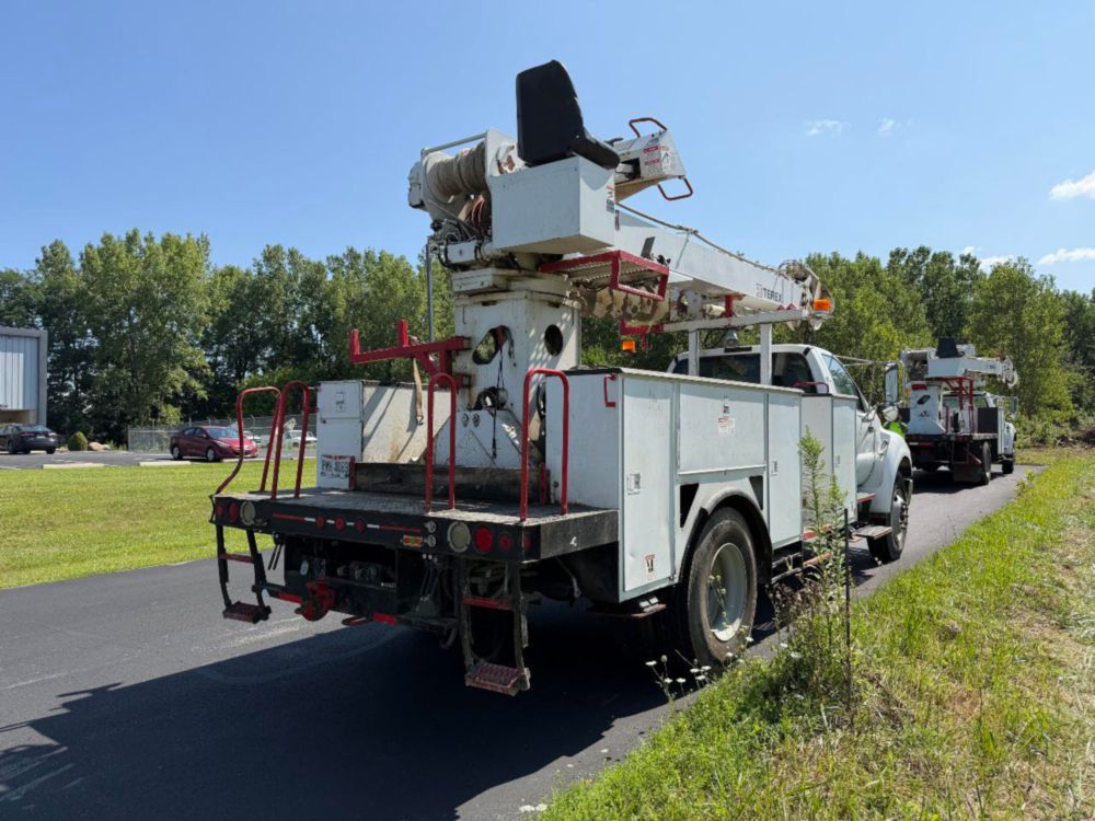 2009 Ford F-750 Terex Commander 4047 Digger Derrick
