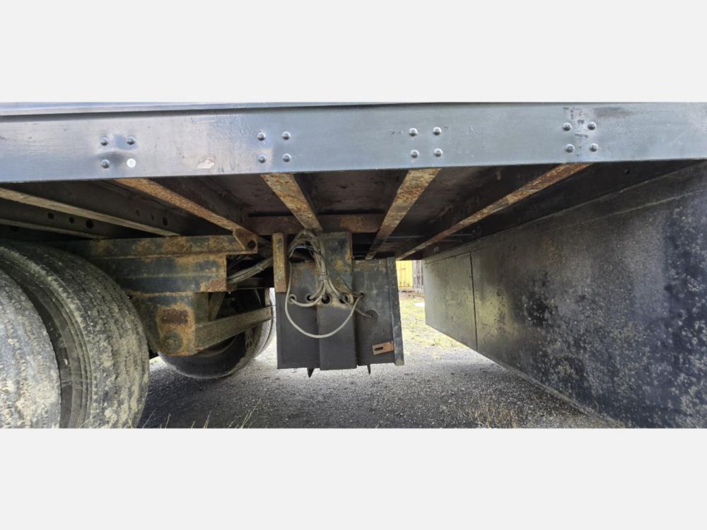 1991 30' Great Dane Single Axle Trailer