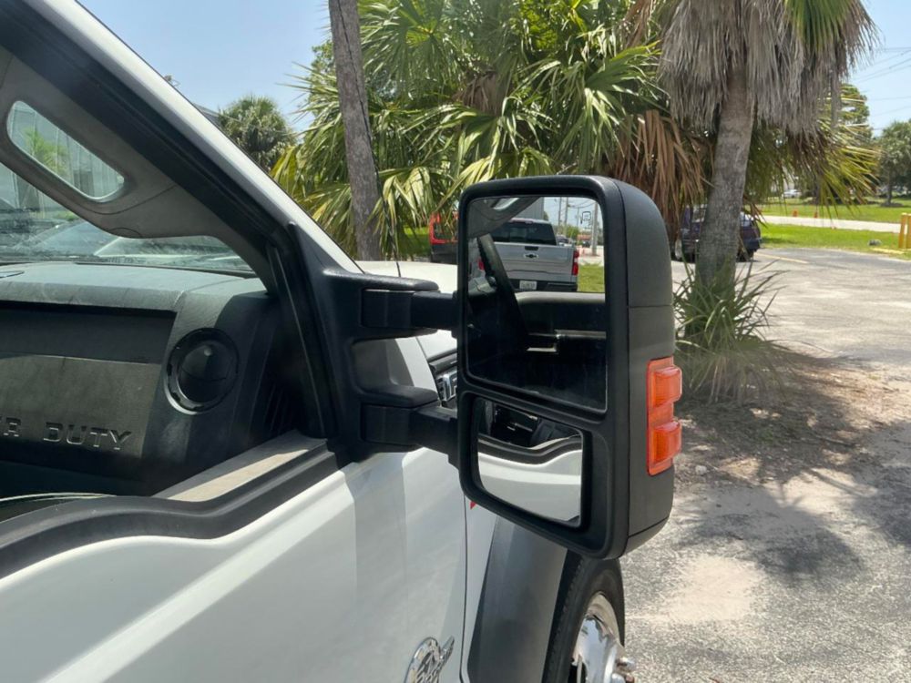 2012 Ford F-450 Crew Cab Flatbed Truck