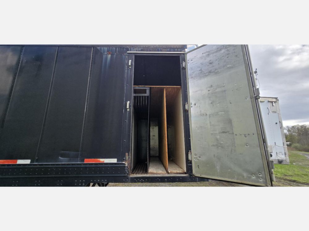 1991 30' Great Dane Single Axle Trailer