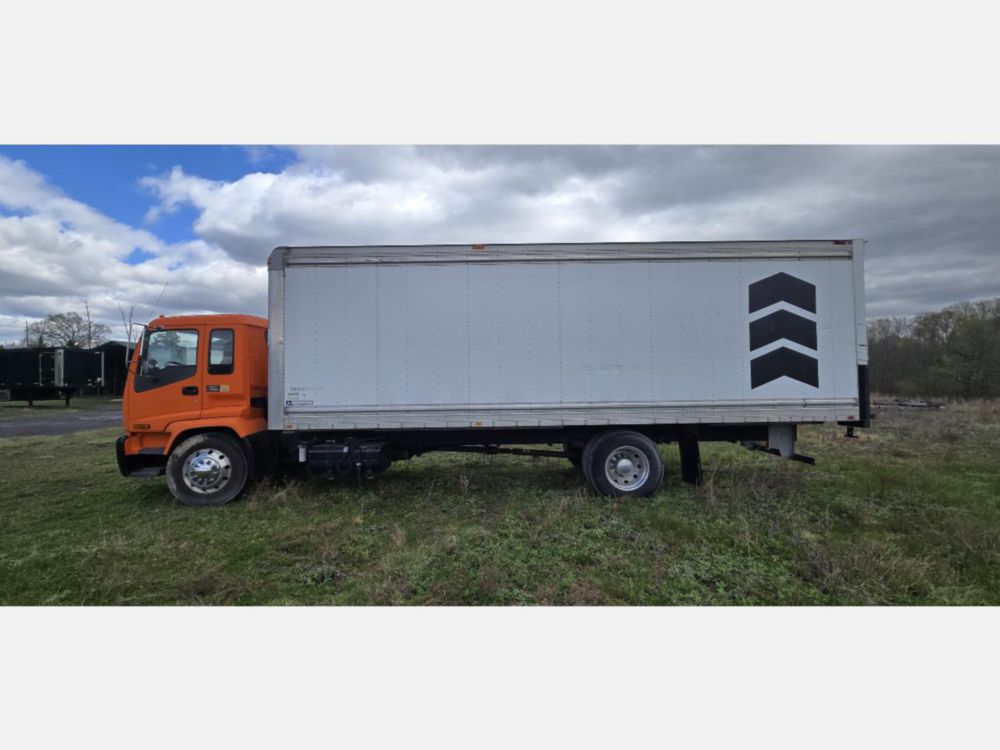 2007 GMC T-6500 Diesel 4x2 Box Truck