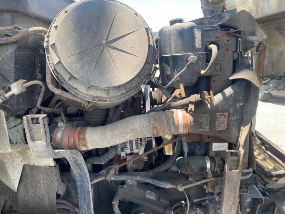 2006 Int'l 7400 "Rail Gear Equipped" Tri-Axle Grapple Truck