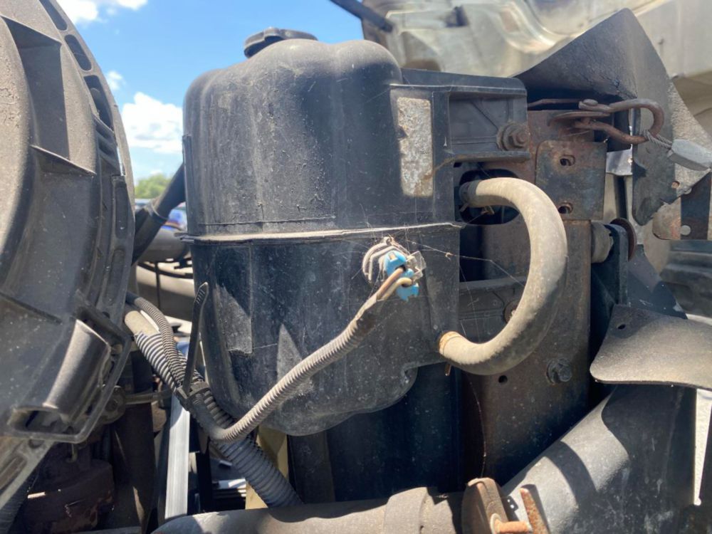 2006 Int'l 7400 "Rail Gear Equipped" Tri-Axle Grapple Truck