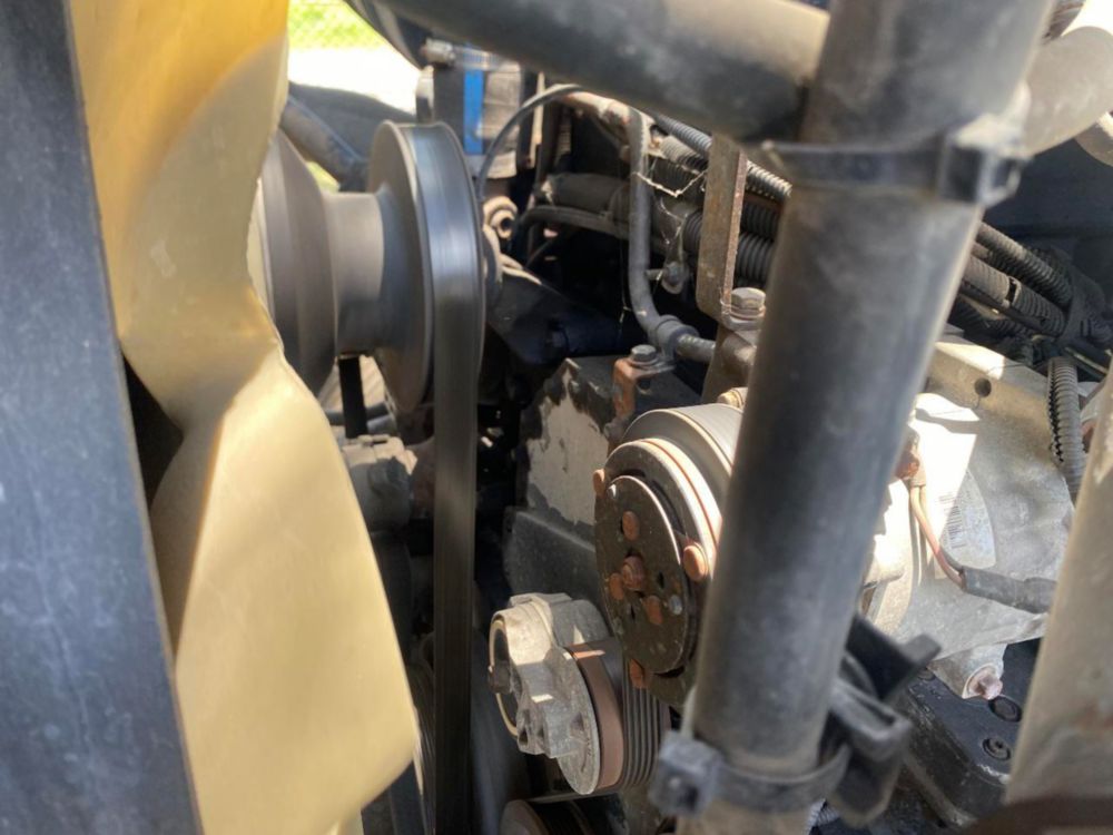 2006 Int'l 7400 "Rail Gear Equipped" Tri-Axle Grapple Truck