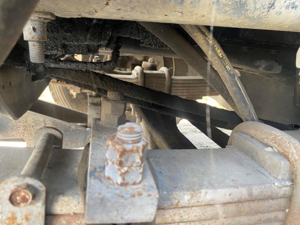 2006 Int'l 7400 "Rail Gear Equipped" Tri-Axle Grapple Truck