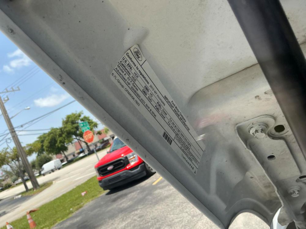 2012 Ford F-450 Crew Cab Flatbed Truck