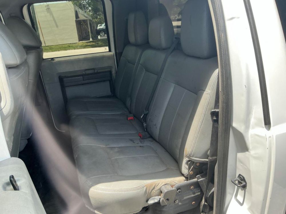 2012 Ford F-450 Crew Cab Flatbed Truck