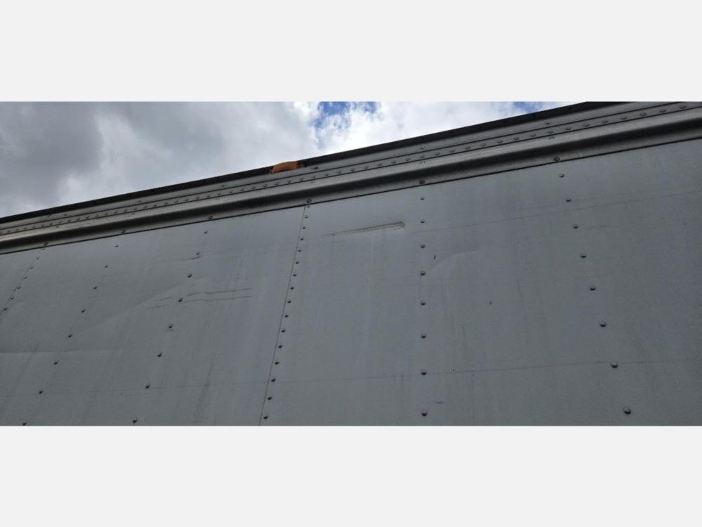 2007 GMC T-6500 Diesel 4x2 Box Truck
