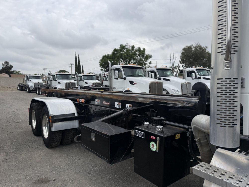 2025 Freightliner 114SD Tandem Axle Roll-Off Truck