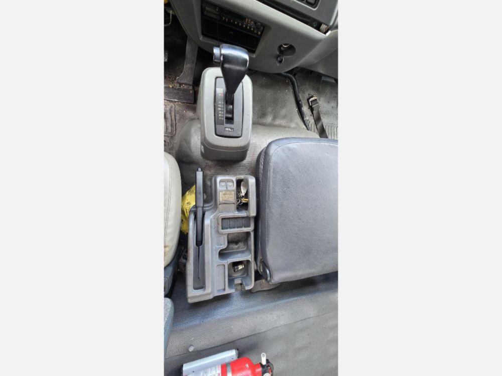 2007 GMC T-6500 Diesel 4x2 Box Truck