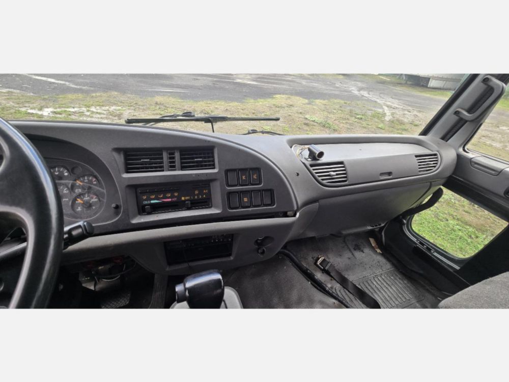 2007 GMC T-6500 Diesel 4x2 Box Truck