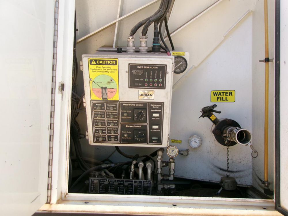 2016 Tandem Urban X Premier 6yrd Vacuum Truck