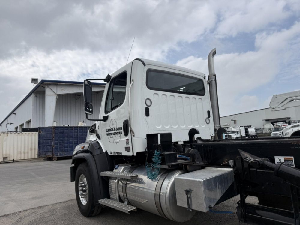 2025 Freightliner 114SD Tandem Axle Roll-Off Truck