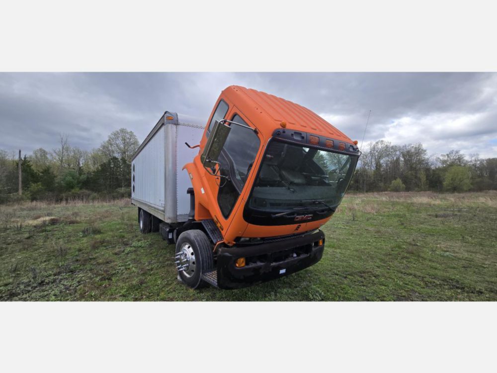 2007 GMC T-6500 Diesel 4x2 Box Truck