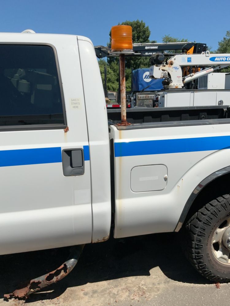 2011 Ford F-250 4x4 Crew Cab Pickup Truck