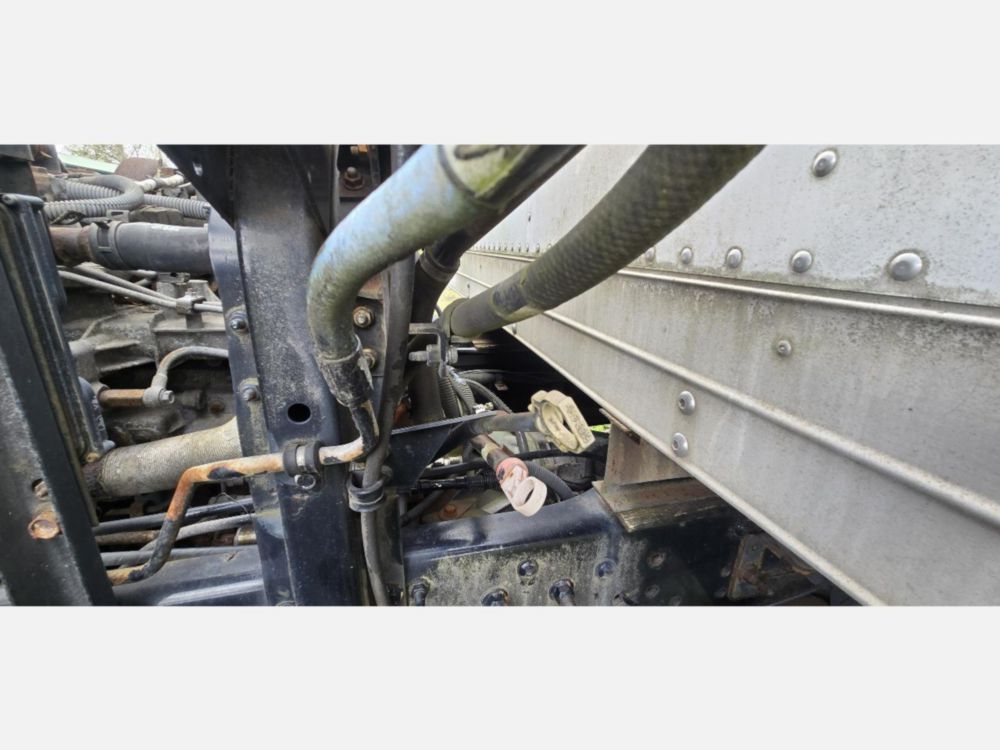 2007 GMC T-6500 Diesel 4x2 Box Truck
