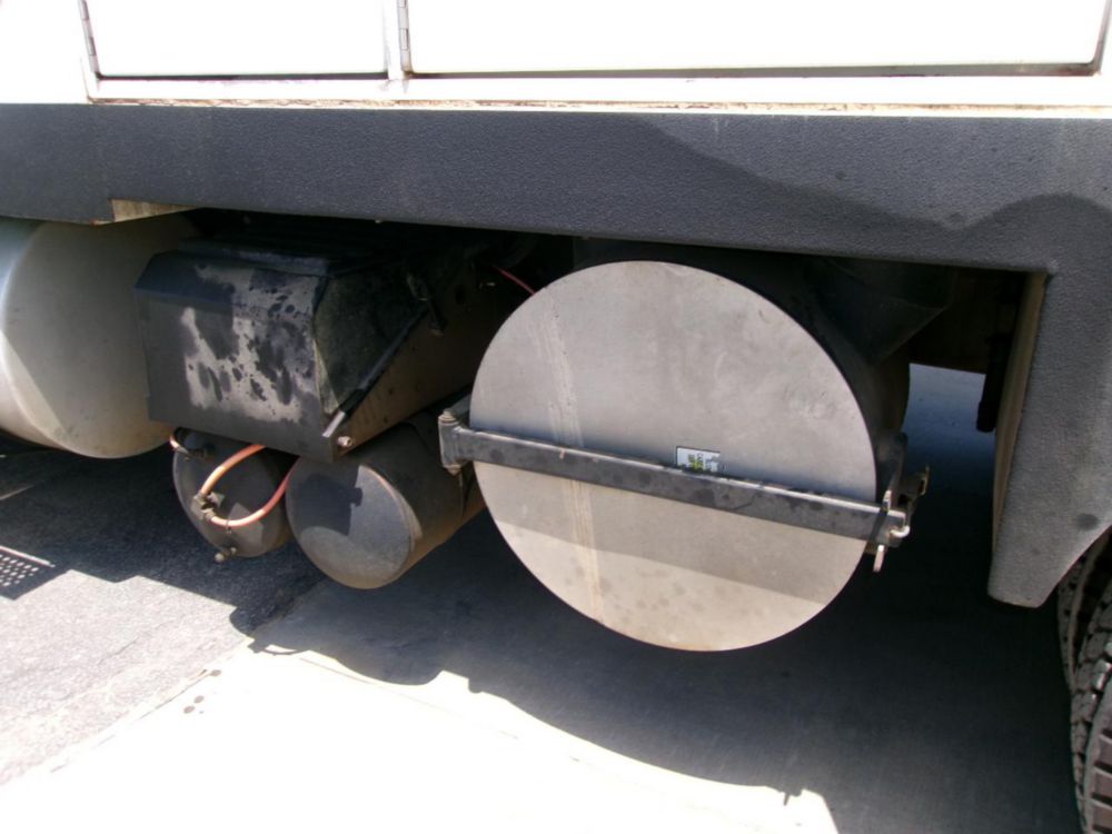 2016 Tandem Urban X Premier 6yrd Vacuum Truck
