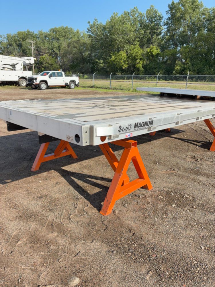 New Scott Magnum 18' Aluminum Flat Bed