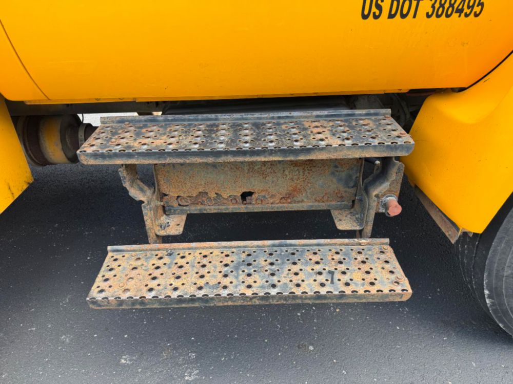 2009 Ford F-750 Terex Commander 4045 Digger Derrick