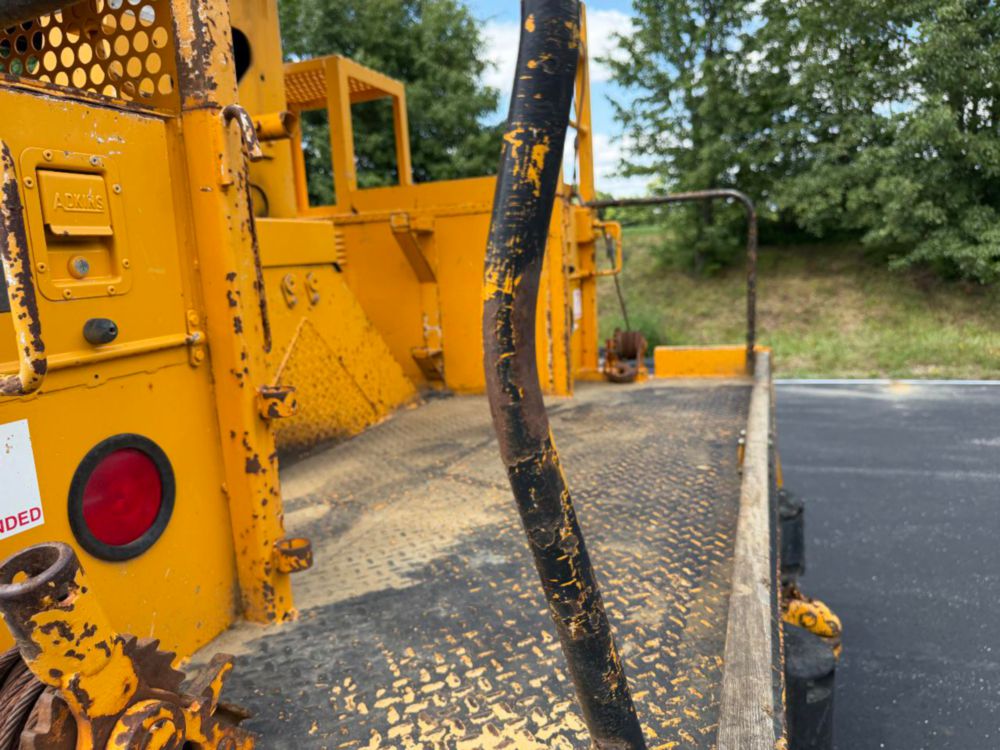 2009 Ford F-750 Terex Commander 4045 Digger Derrick